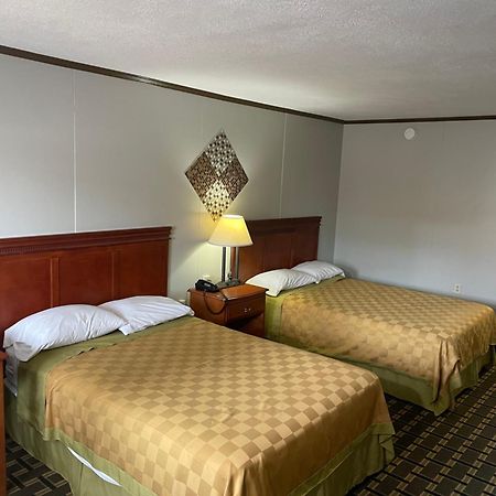Bedford Inn Elk City Bagian luar foto